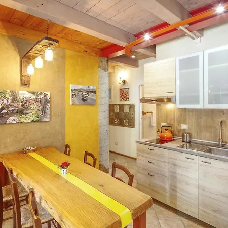 Alpuntogiusto Bed & Breakfast *