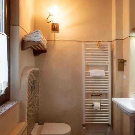 Alpuntogiusto Bed & Breakfast